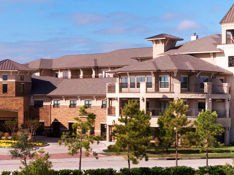 Atria Cinco Ranch exterior