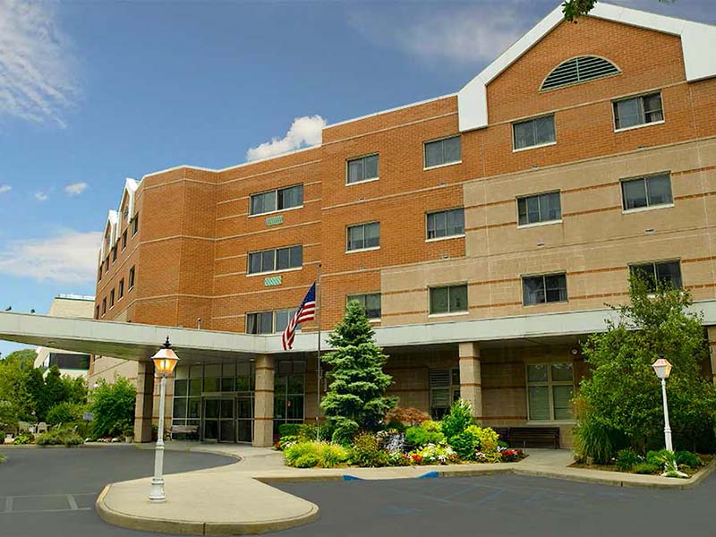Atria Lynbrook exterior entrance