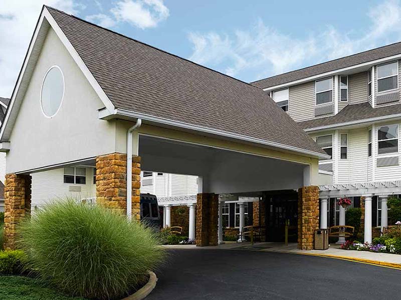 Atria Tinton Falls exterior entrance